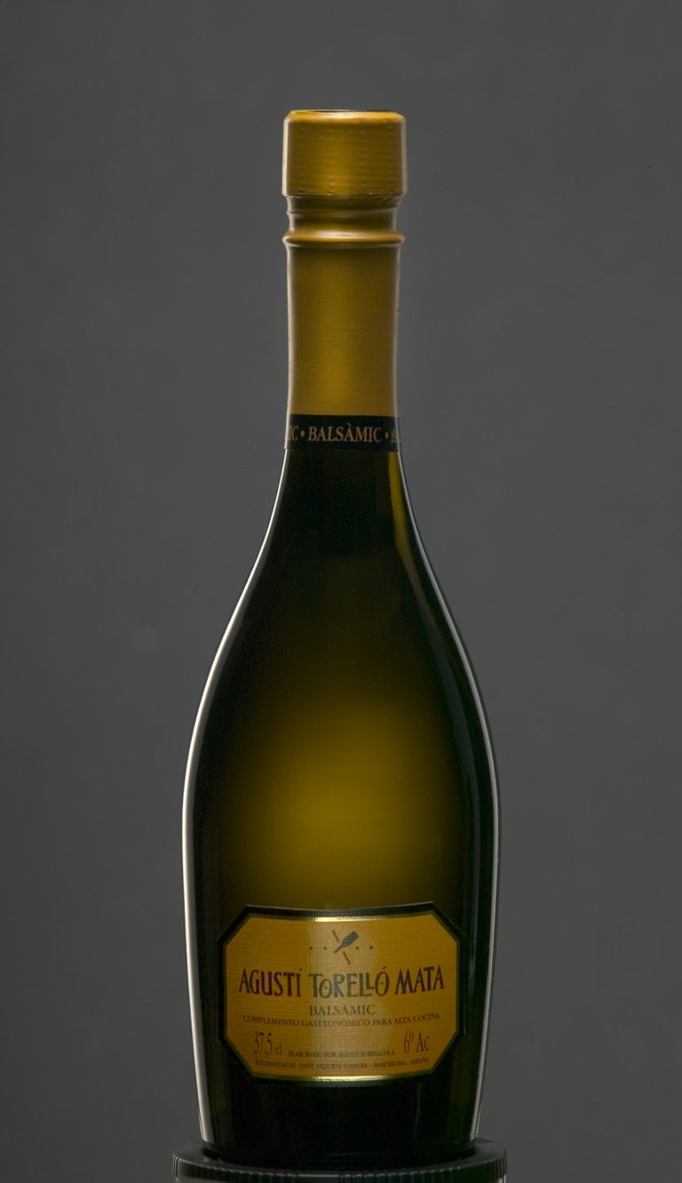 Fotografia de botella de cava Agusti Torello Punt de Vista