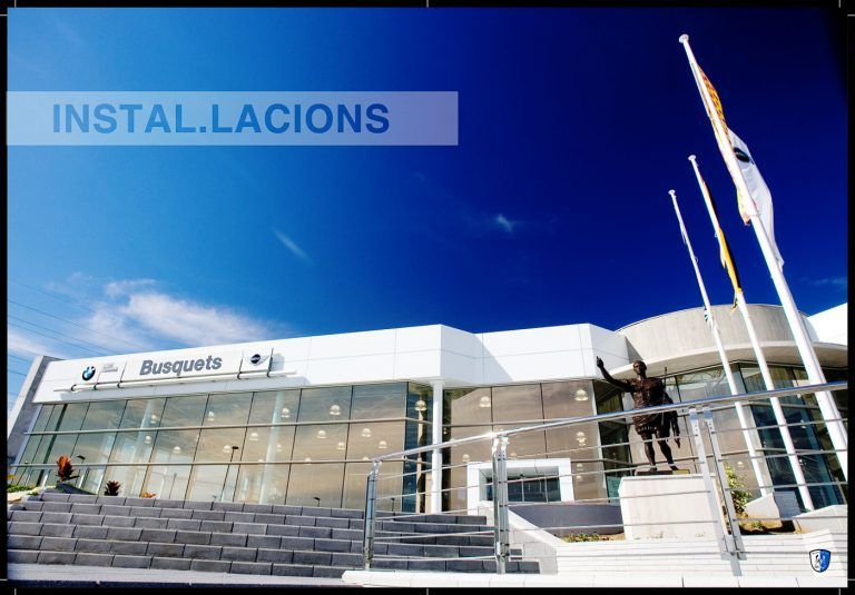 Fotografia de instalaciones comerciales edificio BMW Auto Sport Busquets