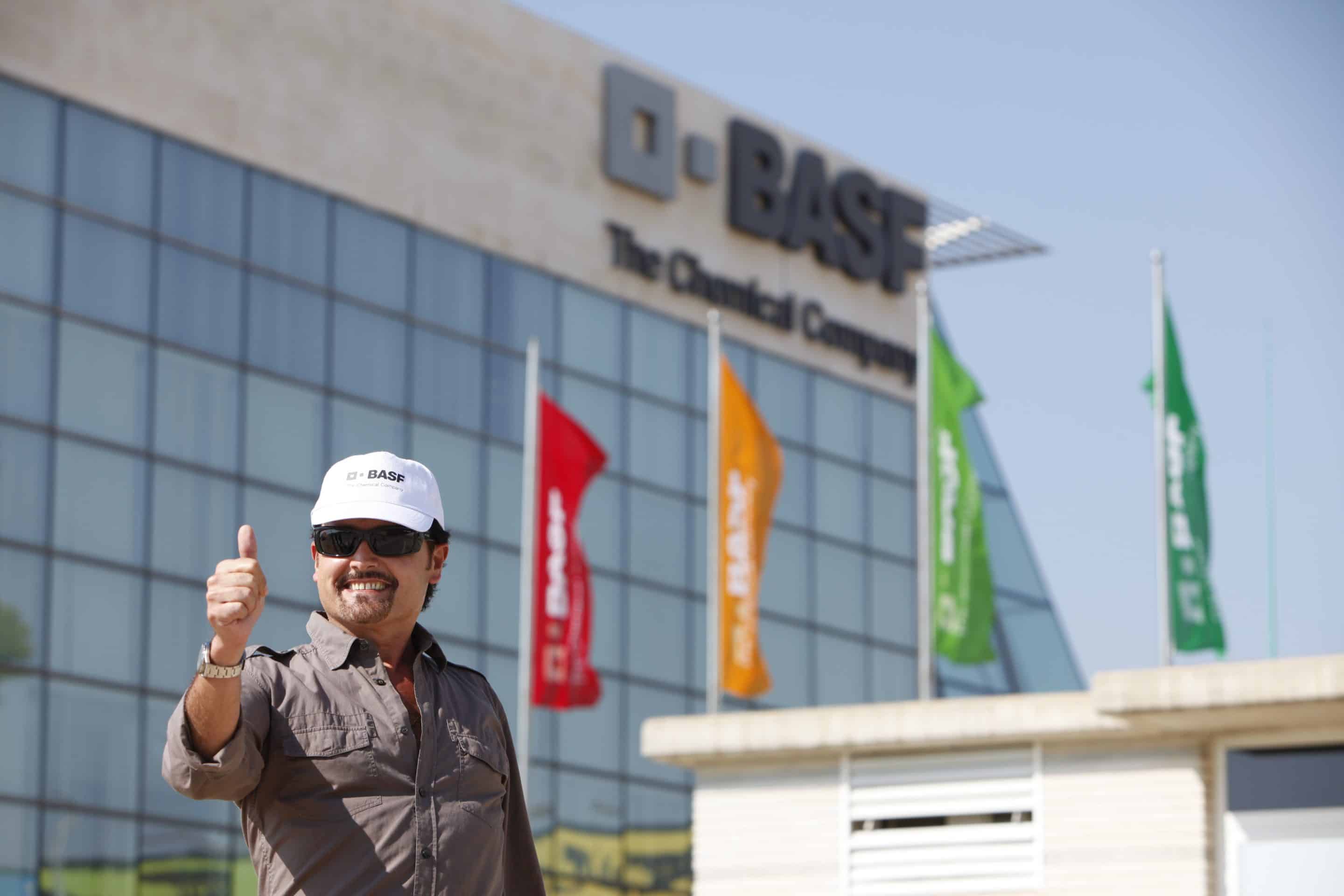Trabajador en Basf. Fotografia Industrial por Punt de ista Tarragona