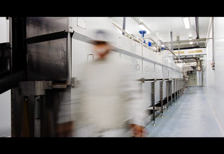 Pasillo matadero en las instalaciones agroalimentarias URGASA